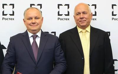 Александр Михеев (слева) и  Сергей Чемезов
