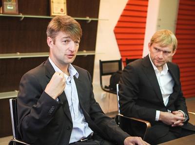 Денис Штенгелов (слева) и Вячеслав Вишневский