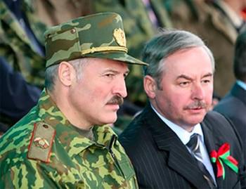 Александр Лукашенко (слева) и Виктор Шейман
