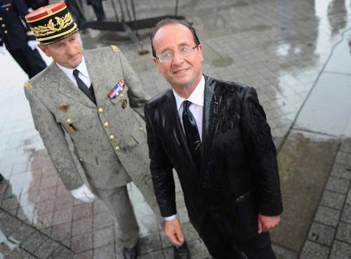 Франсуа Олланд (справа)