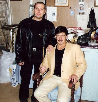 Александр Тимошенко (Тимоха) и Константин Яковлев (Костя Могила) (справа)