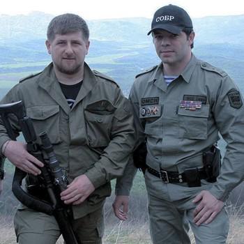 Рамзан Кадыров (слева) и Хасан Асуханов