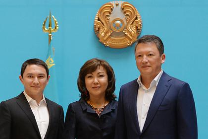 Слева направо: Алтай, Динара и Тимур Кулибаевы
