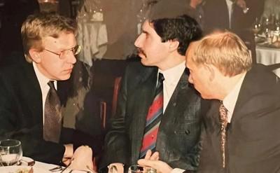 Слева направо: Алексей Кудрин, Михаил Маневич, Владимир Путин