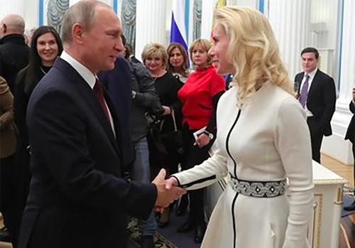 Владимир Путин и Елена Мильская
