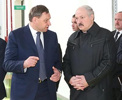Александр Шакутин (слева) и Александр Лукашенко