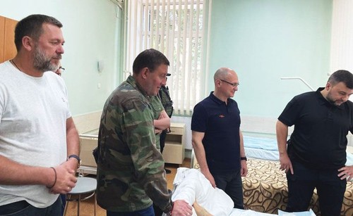 Слева направо: Дмитрий Саблин, Андрей Турчак, Сергей Кириенко и Денис Пушилин